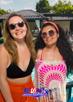 Guacamayos Pool Party